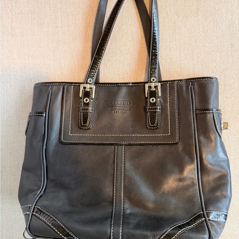 Coach Hampton Legacy Gallery Tote - Picture 3 of 13
